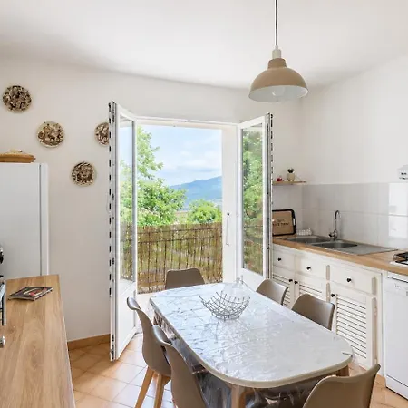 Beau T5 Le San Damianu Apartment *